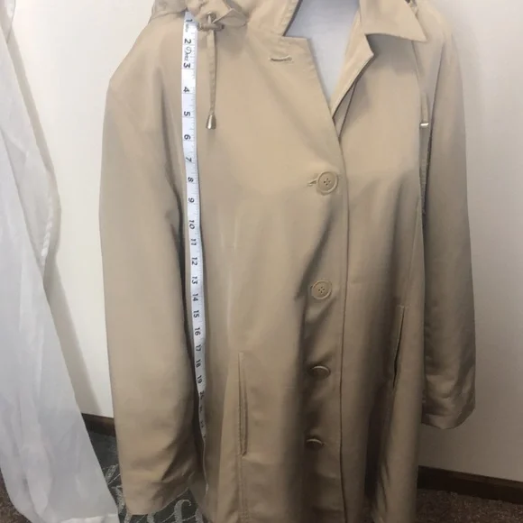 Regent park tan button up trench coat size large - Picture 8 of 9
